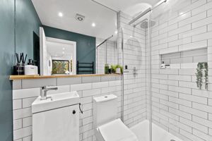 Bathroom- click for photo gallery